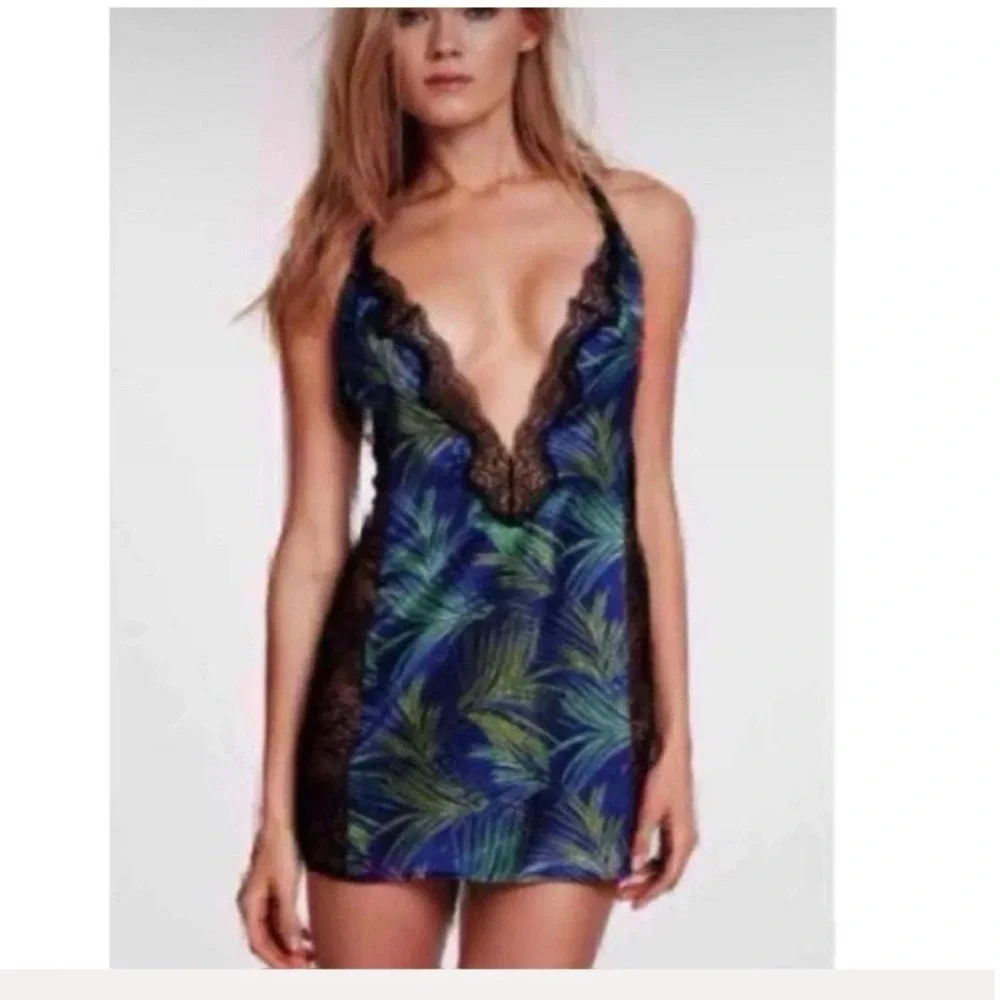 Victoria's Secret Women's Tropical Palm Leaf Lace Trim Slip Chemise‎ Camisole M